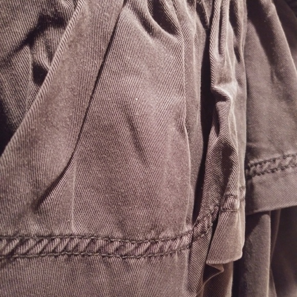 Free People. NWT woman's crop top. - Picture 5 of 5